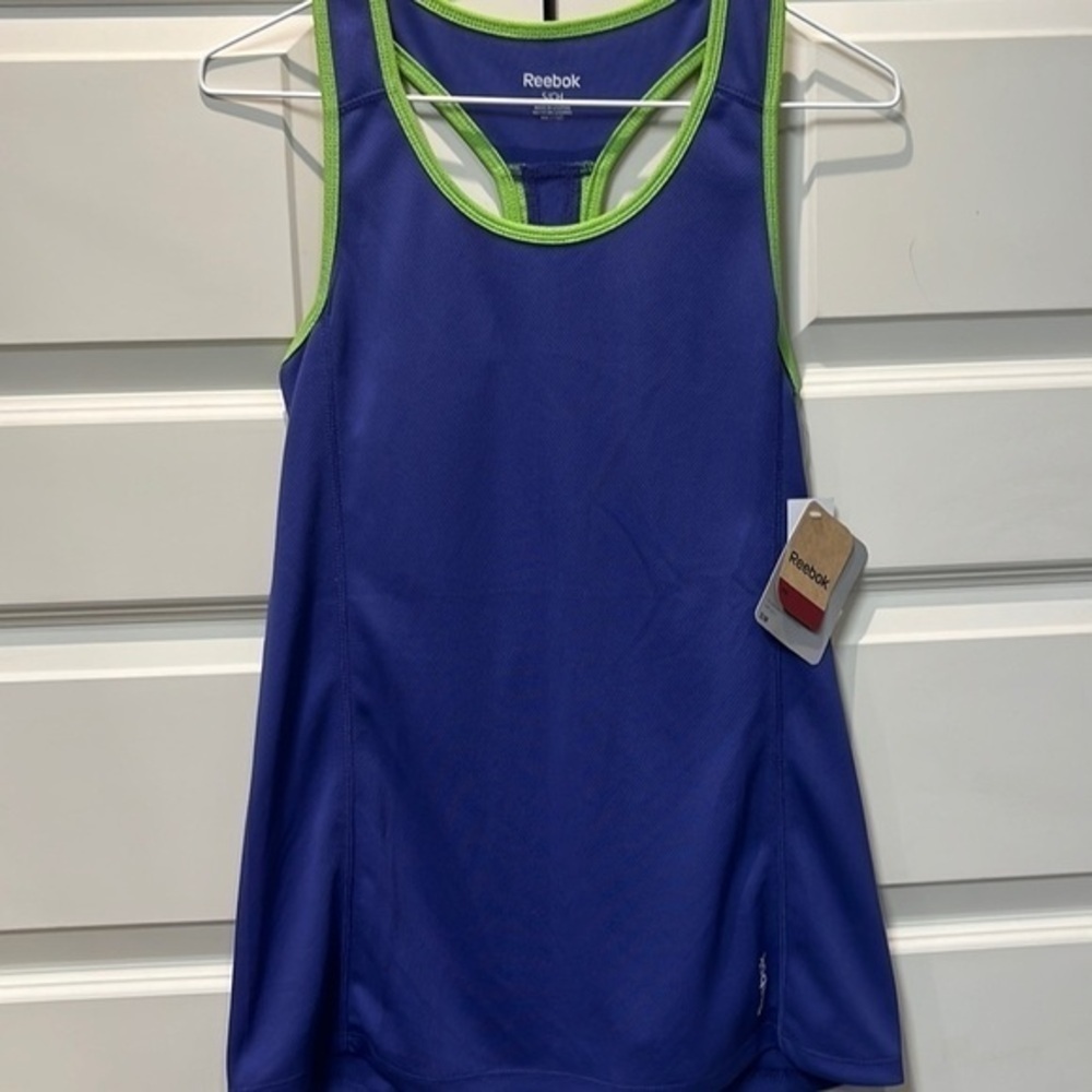 NWT Reebok racer back running gym small tank